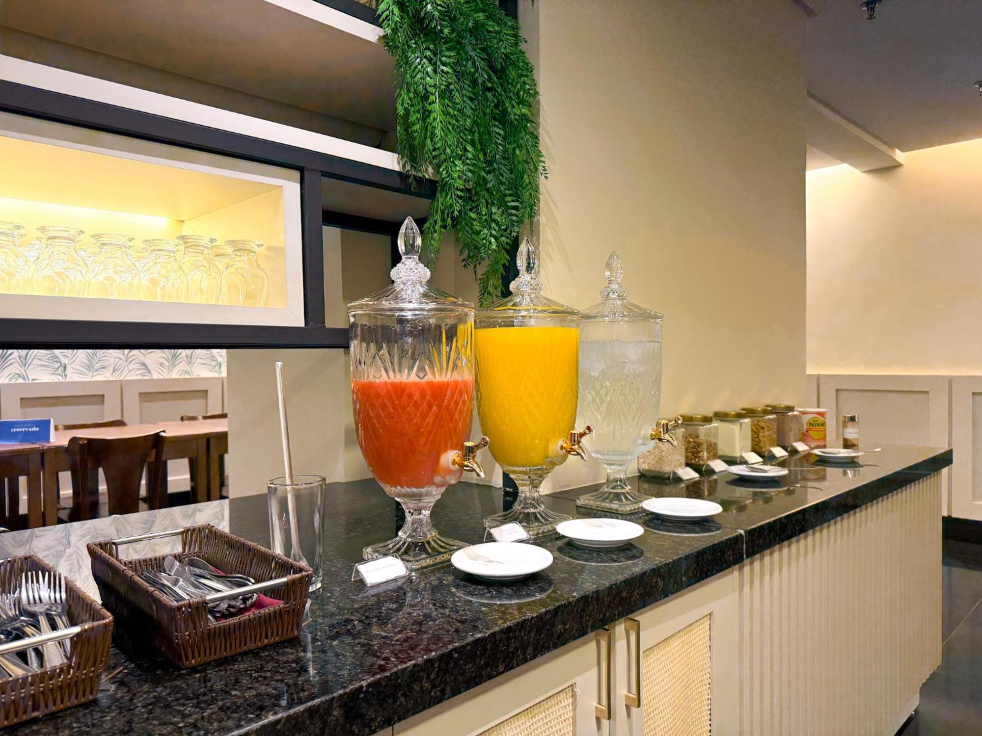 Vivence Suites Hotel Palmas Bagian luar foto